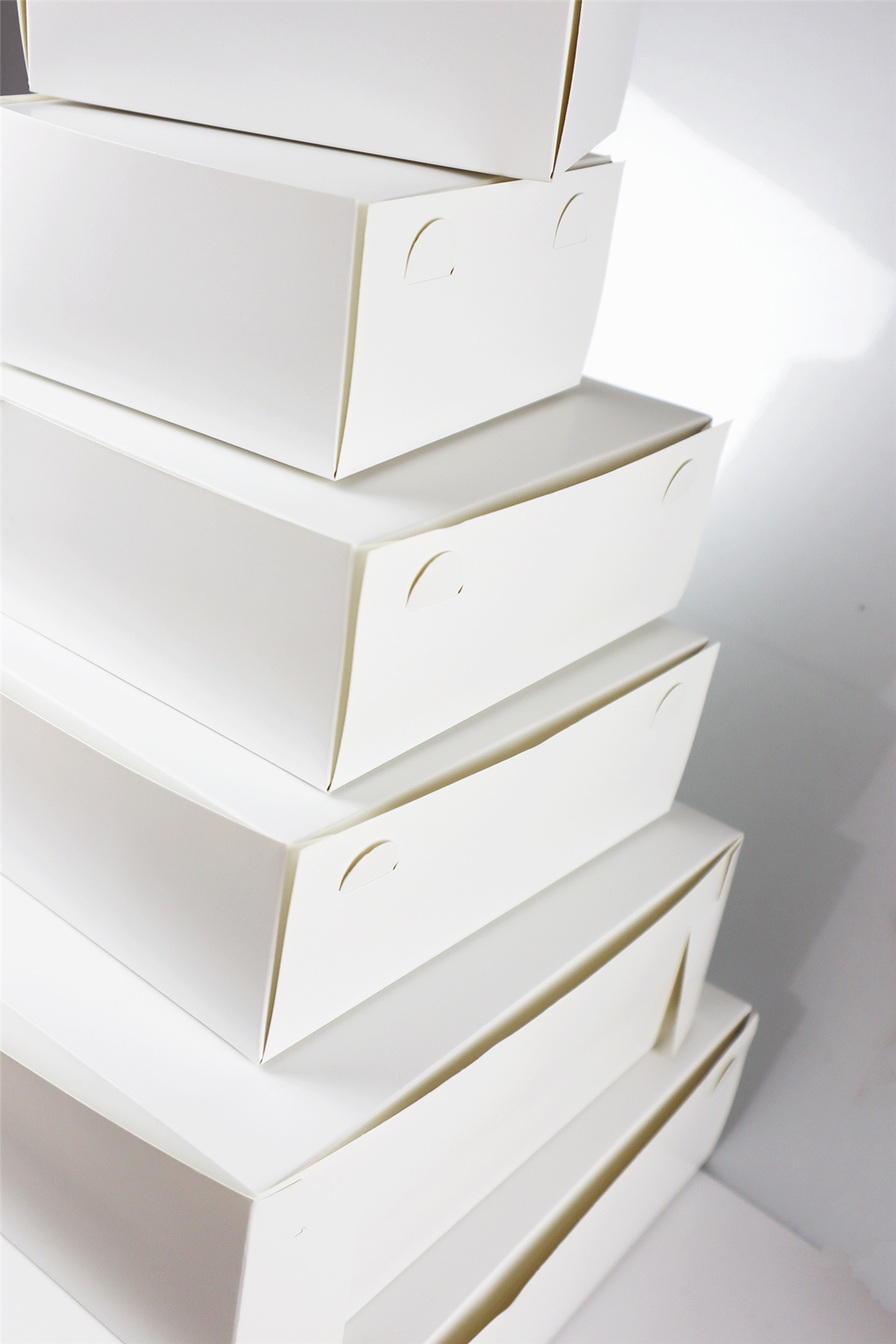 Wholesale Flat Fold-Over White Cake Boxes
