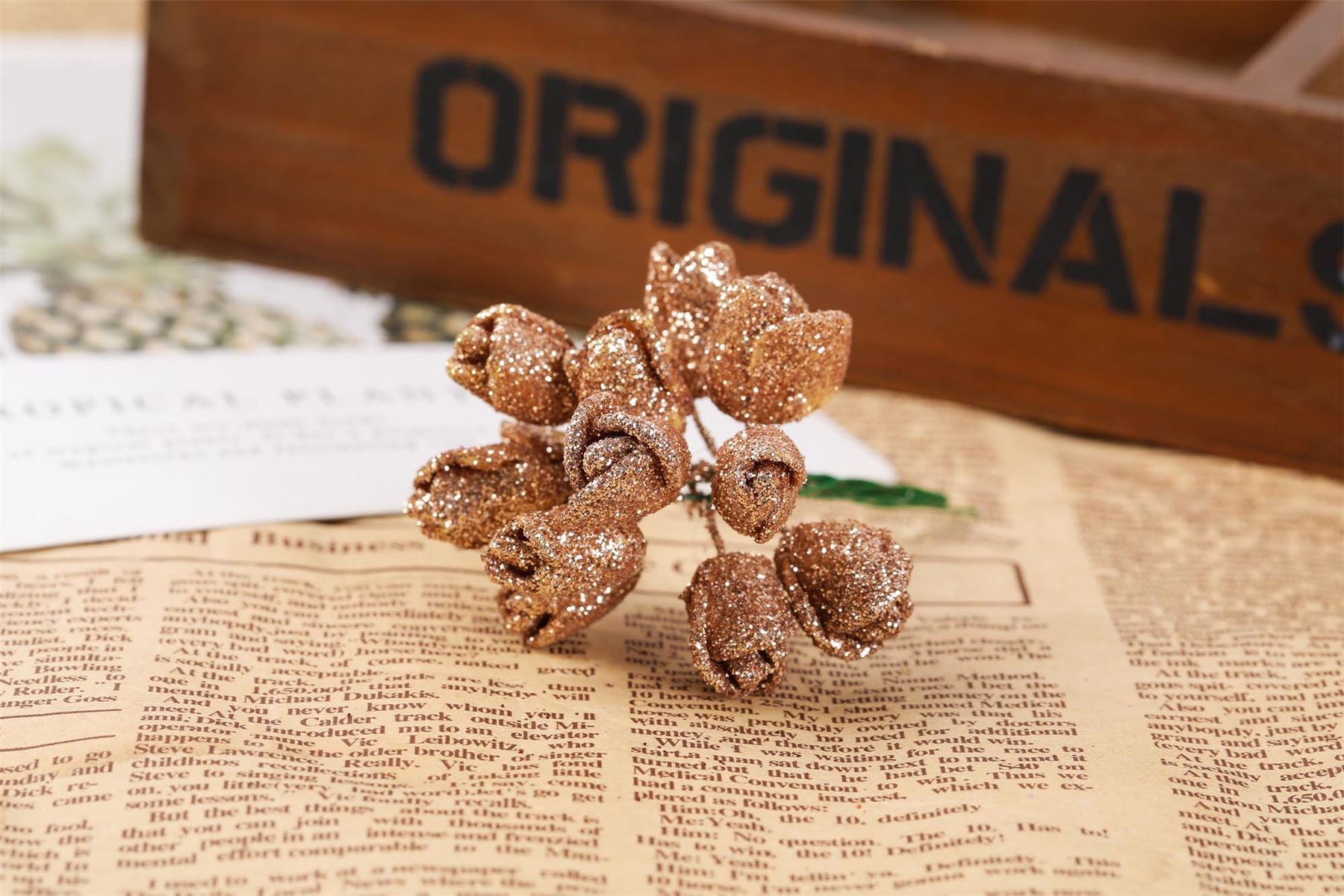 Bundle of 10 Mini Glitter Roses