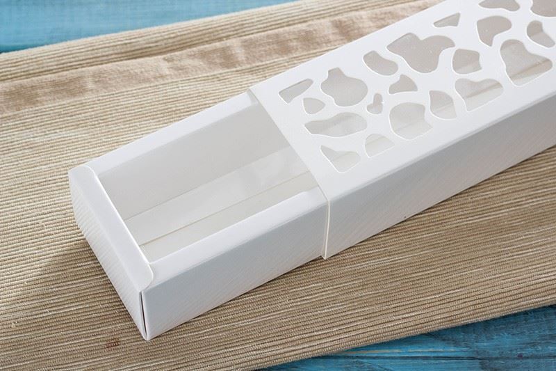 White Cut Out Macaron Boxes