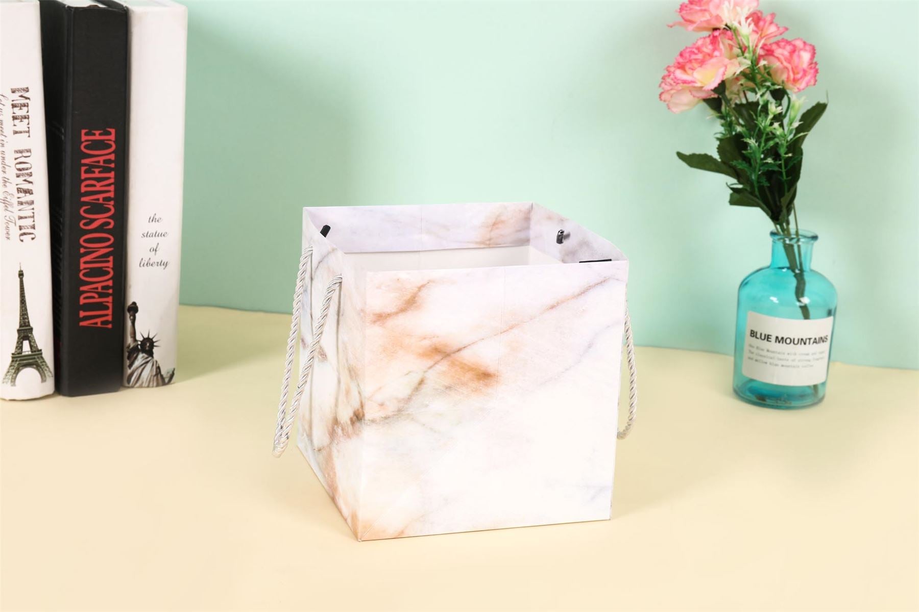 Premium Marble Effect Florist Hand Tie Bag