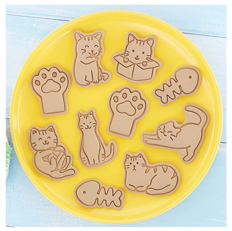Set of 8 Premium Embossing Cookie Cutters