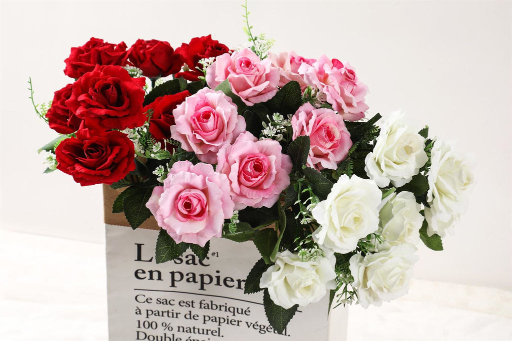 Bunch of 7 Premium Medium Open Rose Bouquet