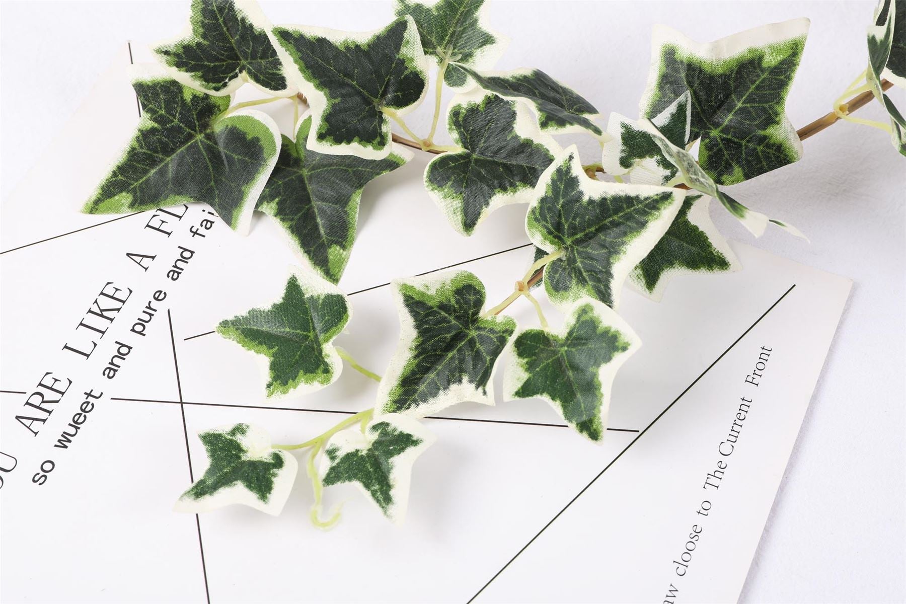 Deluxe Branching Ivy Leaf Garland