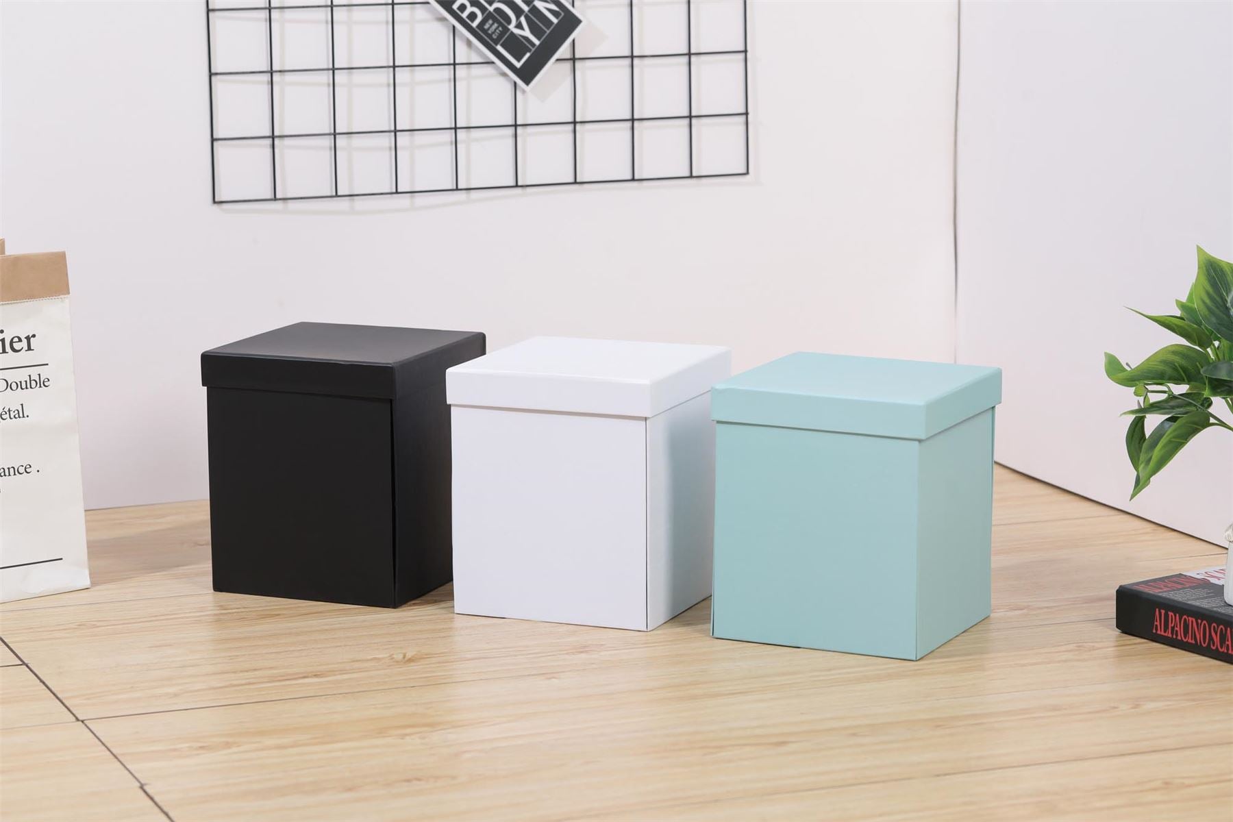 Drop Down 5 Box Photo Surprise Set
