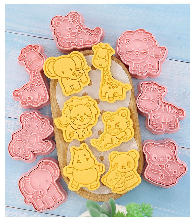 Set of 8 Premium Embossing Cookie Cutters