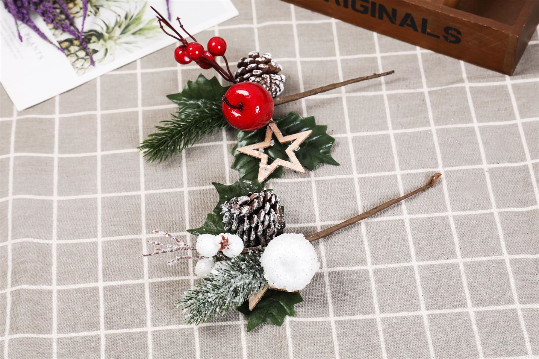 Xmas Apple, Pinecone, Berry, Star Pick