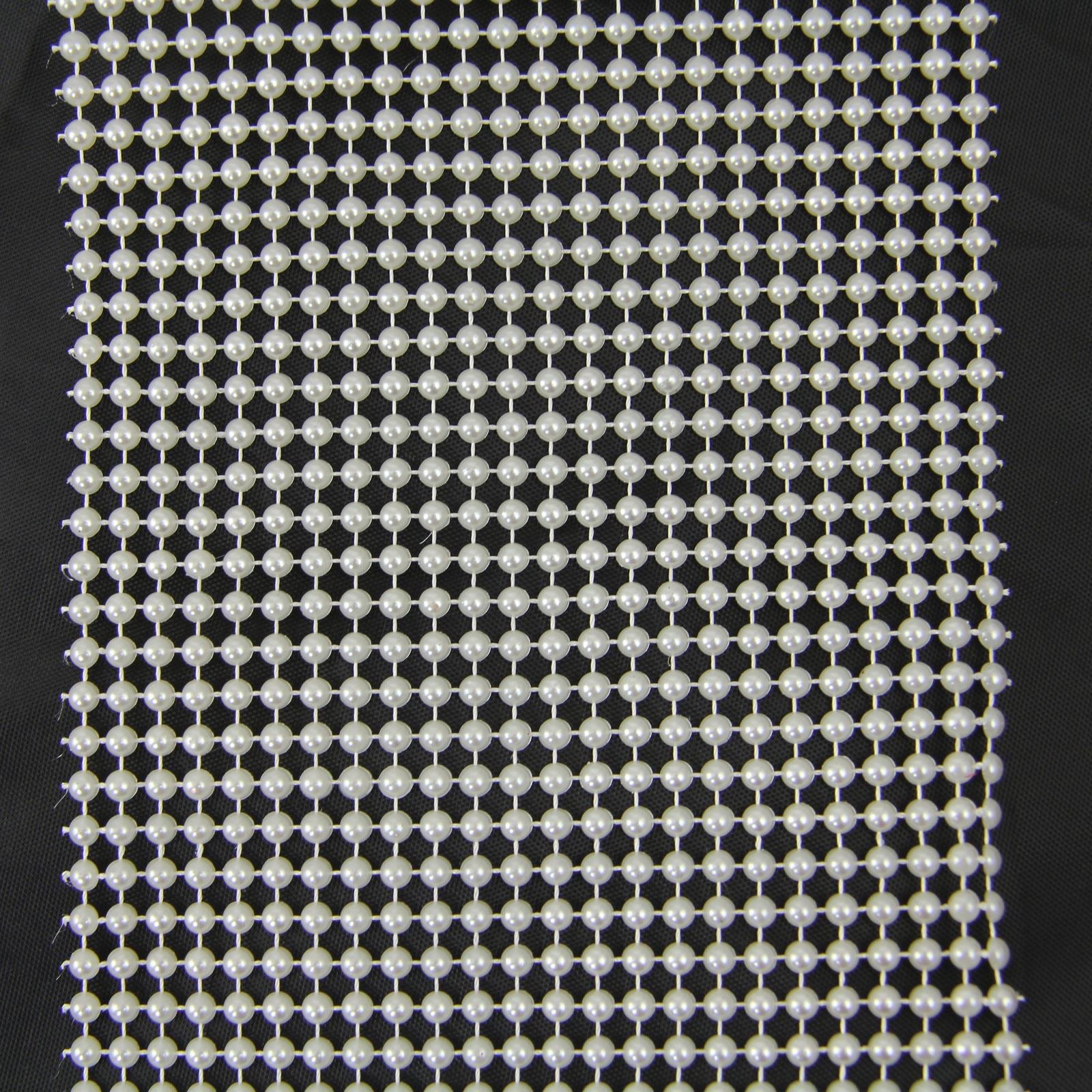24 Row Flat Back Pearl Roll