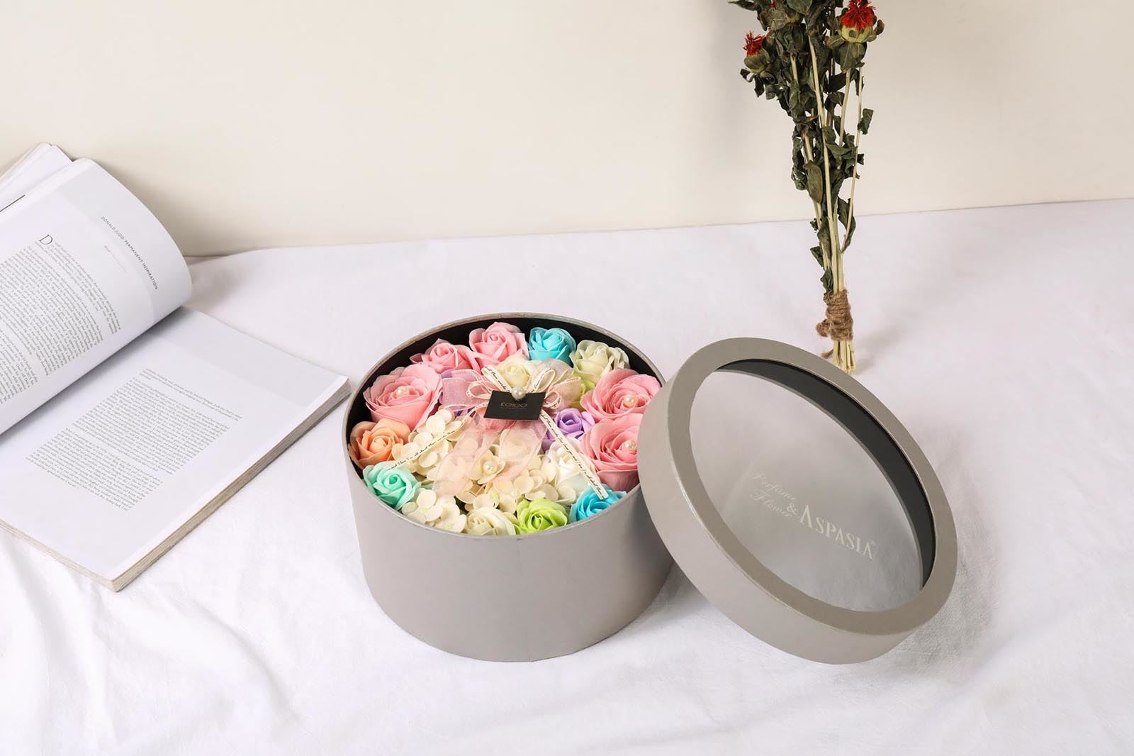 Forever Rose Large Display Gift Box