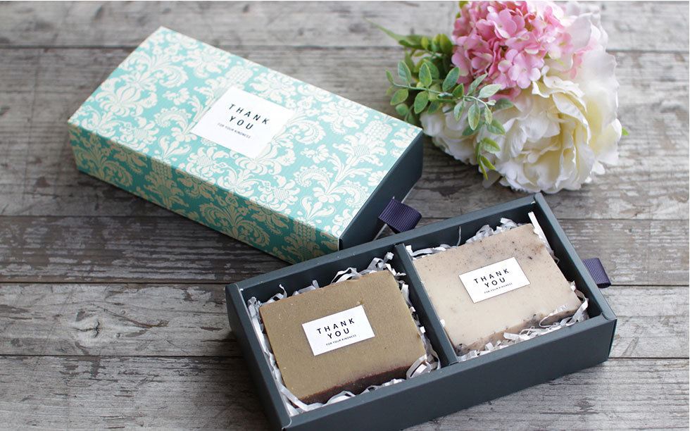 10x Two Compartment Vintage Damask Boxes