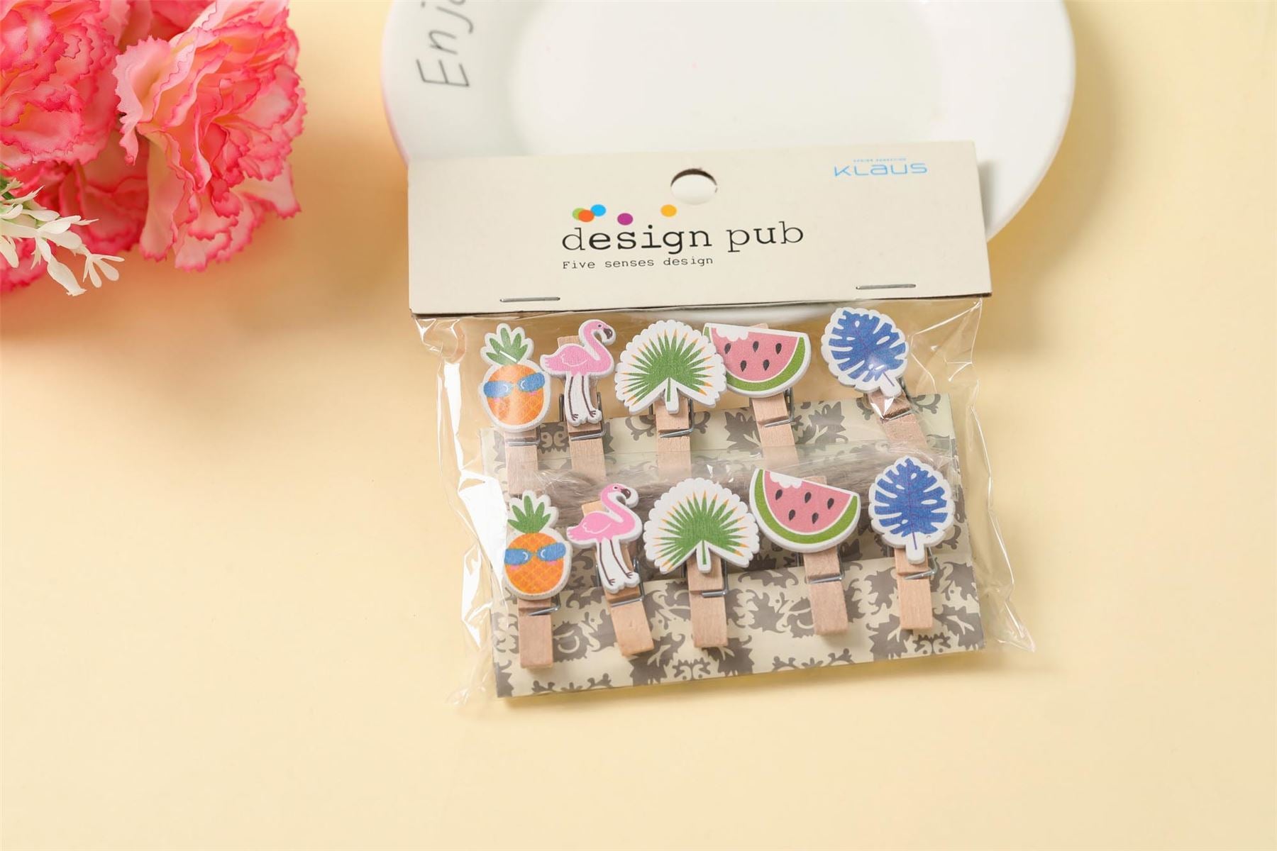 Fancy Printed Assorted Wooden Pegs