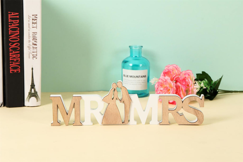 TwoToned Mr & Mrs Love Plaques