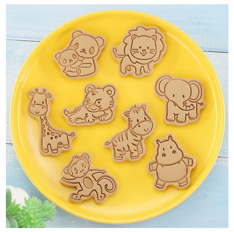Set of 8 Premium Embossing Cookie Cutters
