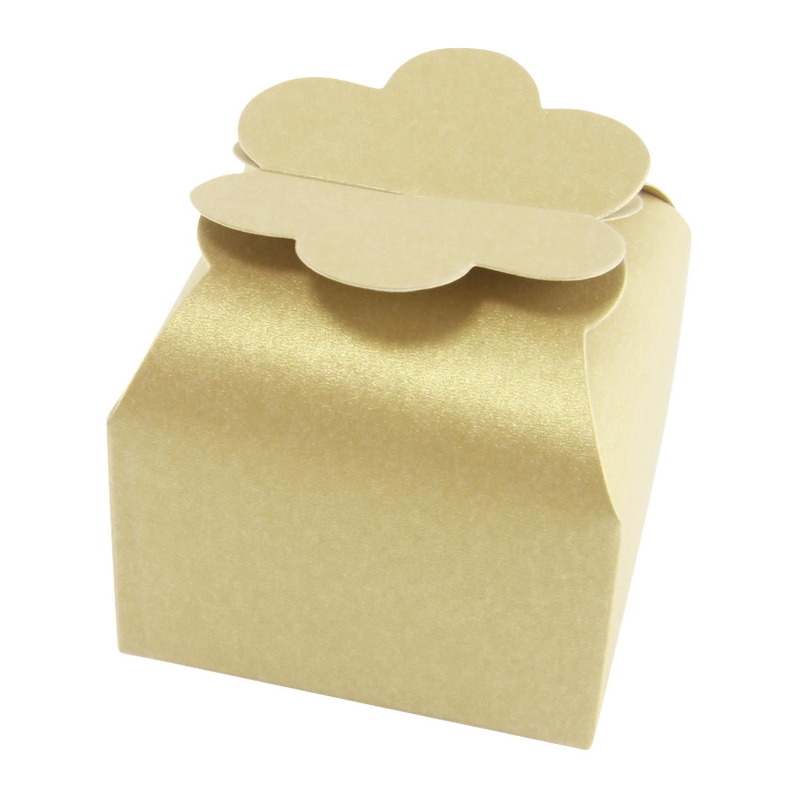 Cloud Top Pearlised Favour Boxes