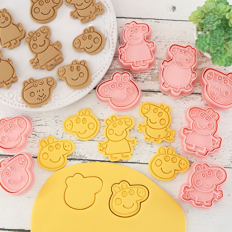 Set of 8 Premium Embossing Cookie Cutters