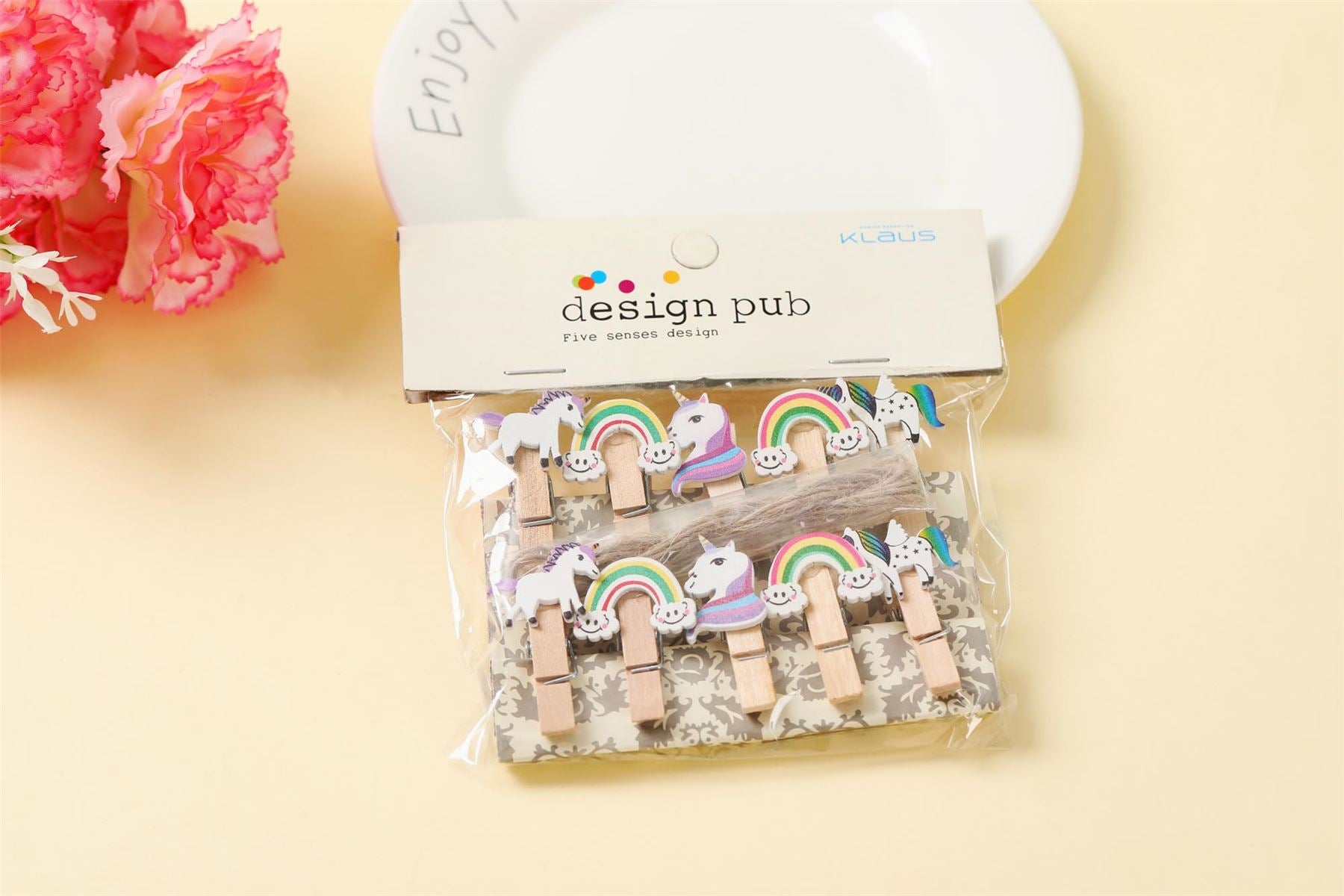 Fancy Printed Assorted Wooden Pegs