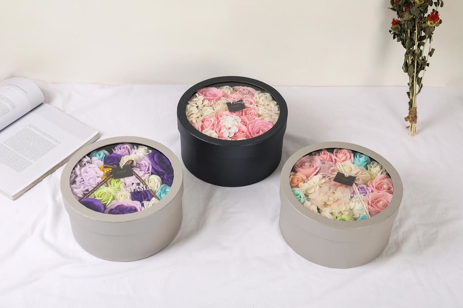 Forever Rose Large Display Gift Box