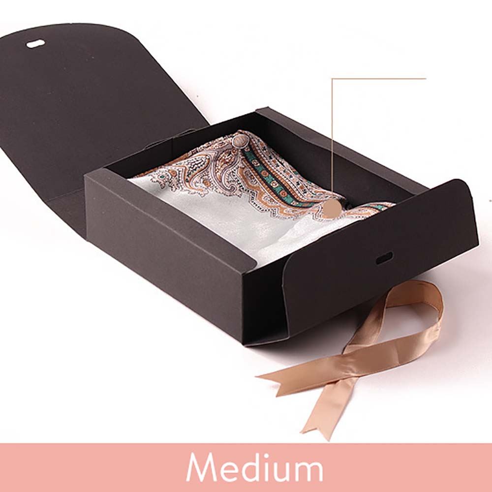 Simple Closure Gift Boxes with Ribbon