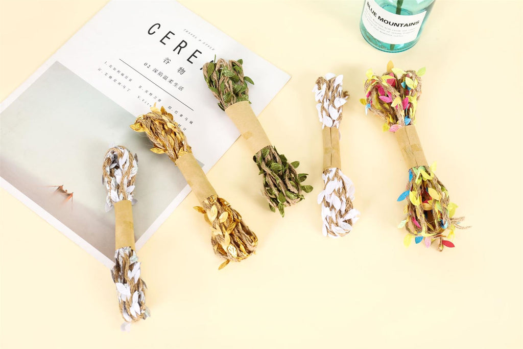 Leafy Hessian Rope Hanks