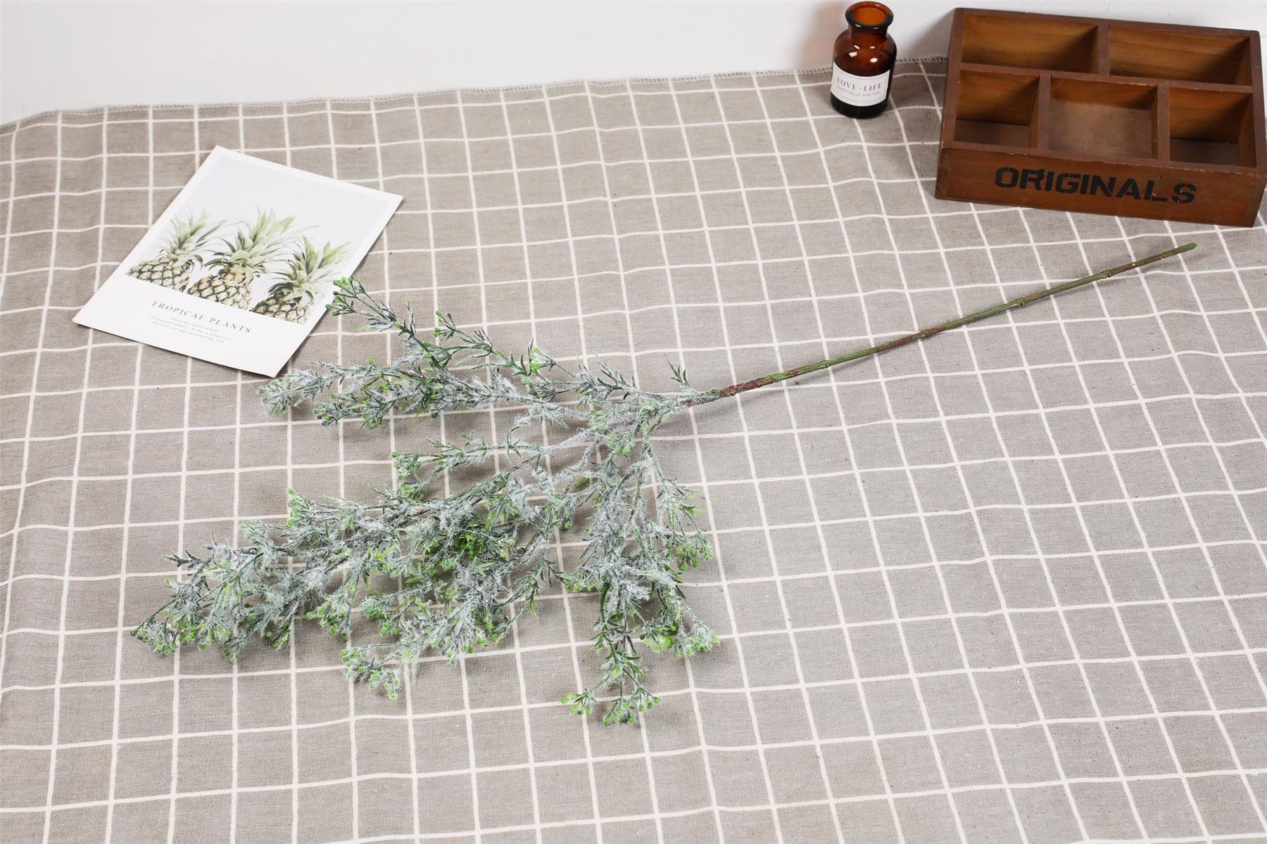 Extra Long Frost Effect Greenery Spray