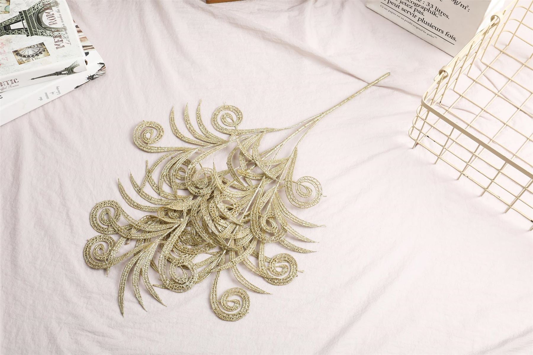 Extra Long Glittered Swirl Palm Leaves