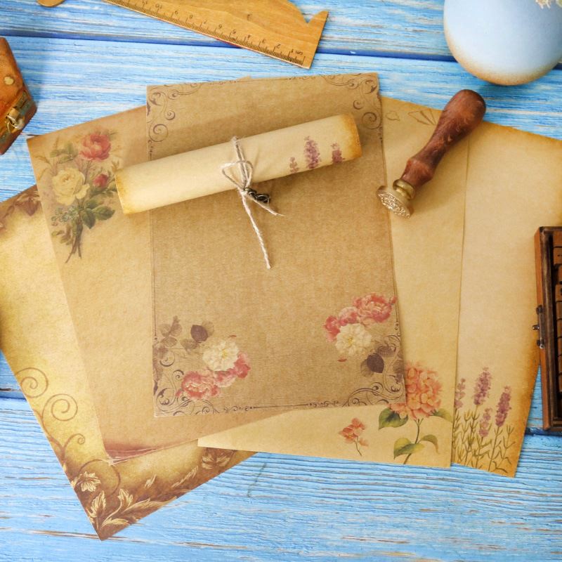 8x Luxury Vintage Watercolour Flower Print Writing Paper Kraft