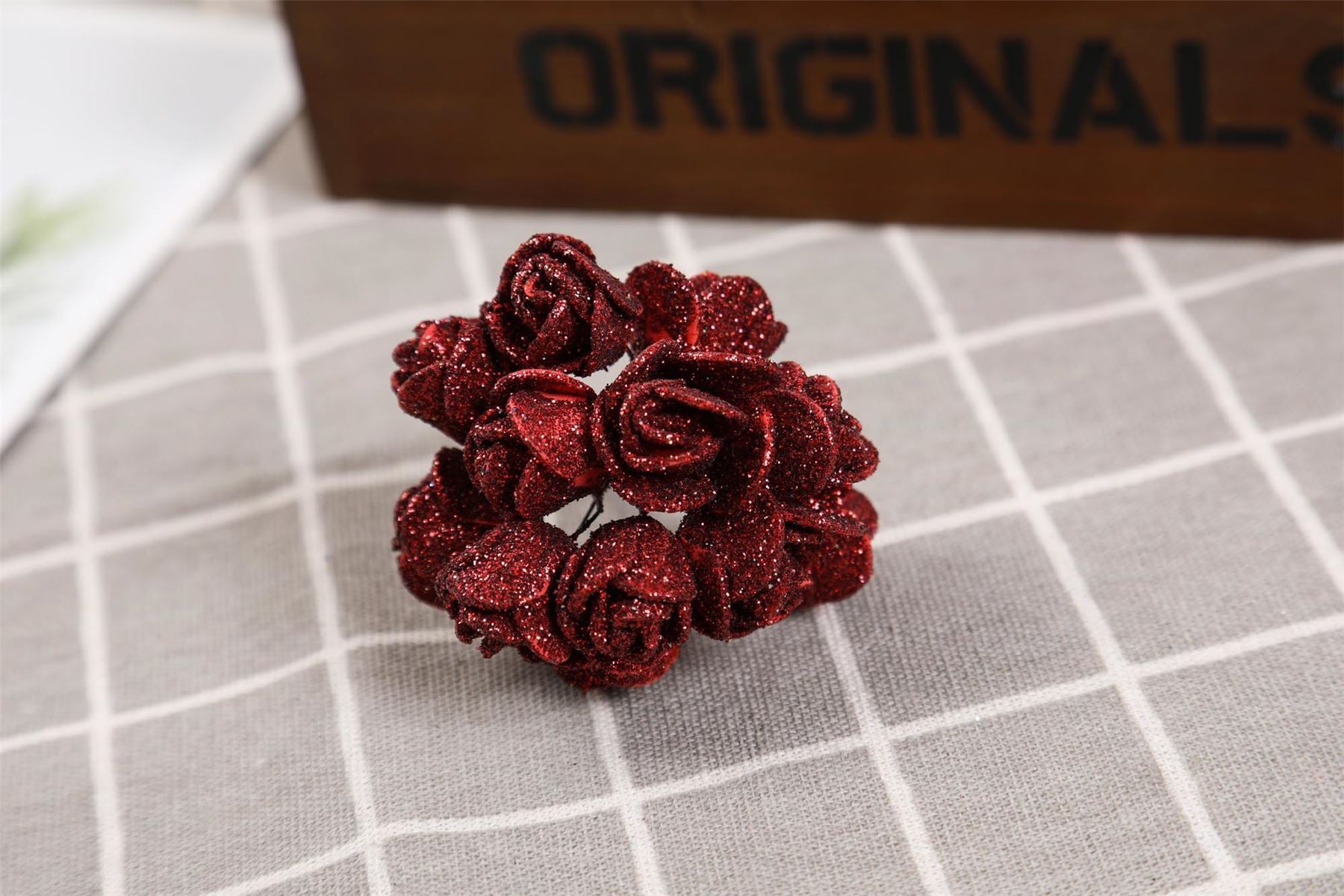 Bundle of 10 Mini Glitter Roses