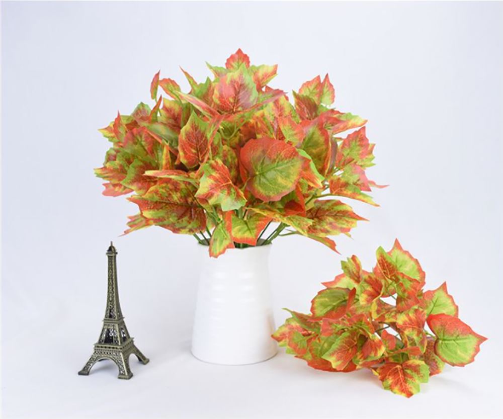 Glossy Foliage Bunches