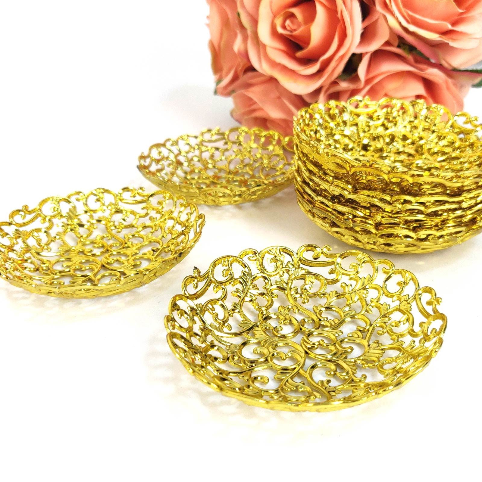 Mini Ornate Lace Effect Plastic Canape Serving Dishes